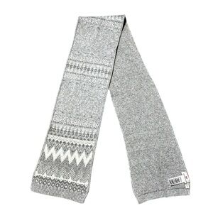 Vineyard vines wool knit scarf